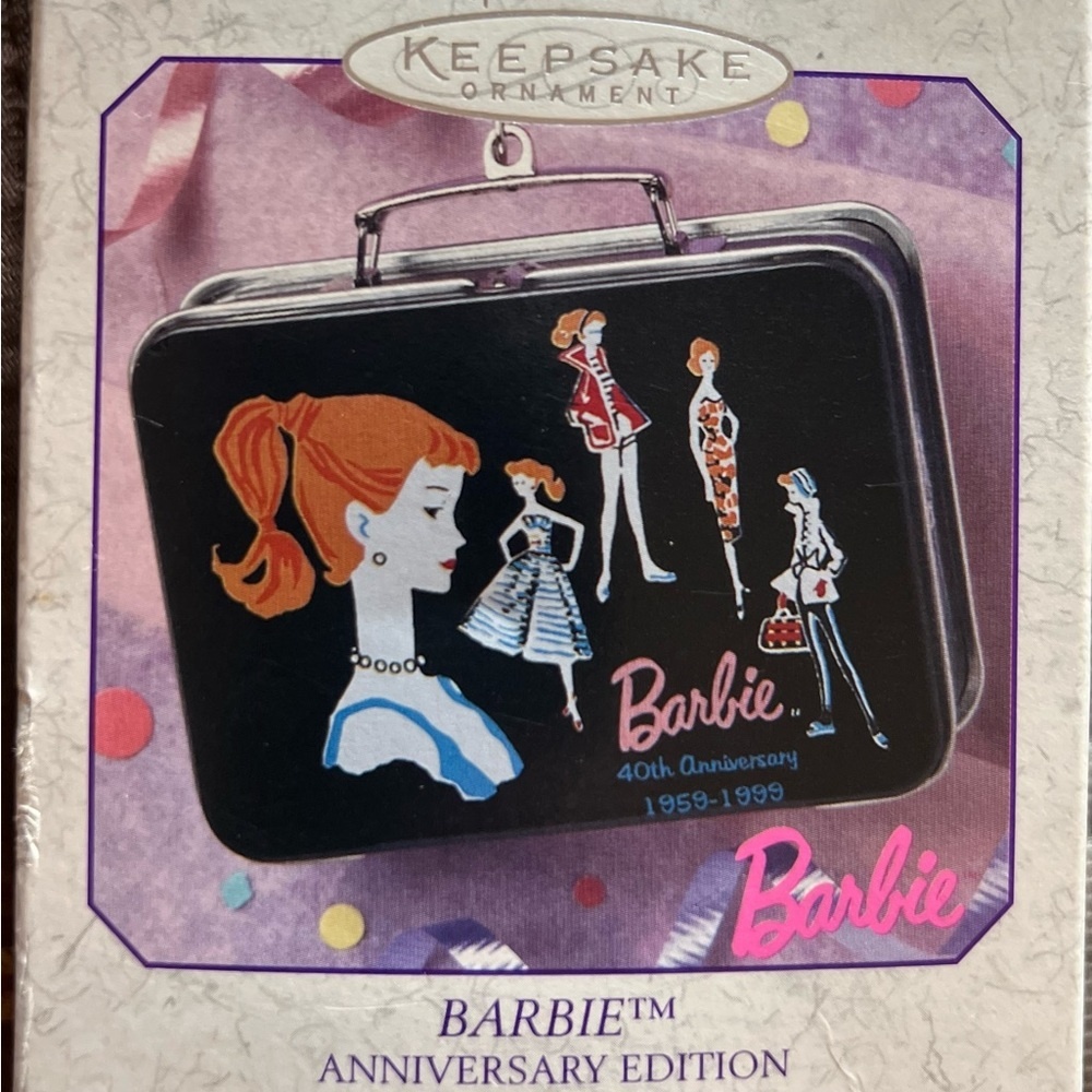 Hallmark Keepsake Ornament
Barbie 40th Anniversary Edition
Lunchbox 1999